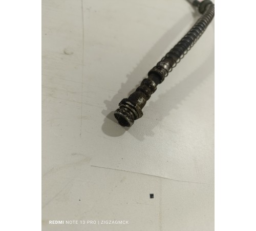 Шланг тормозной передний левый