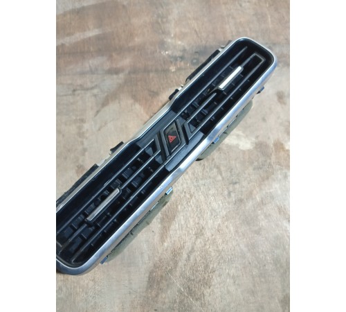 Воздушный дефлектор центральный