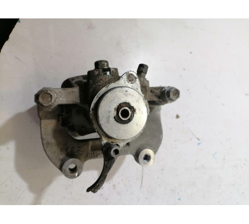 Суппорт задний правый