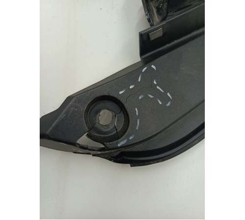 накладка двери багажника правая