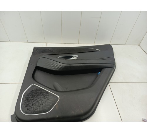 Обшивка двери задняя правая