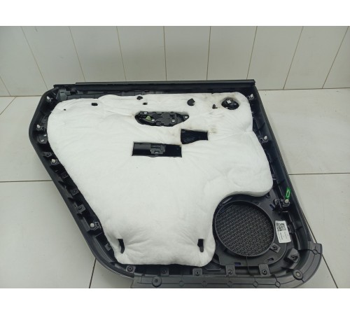 Обшивка двери задняя правая