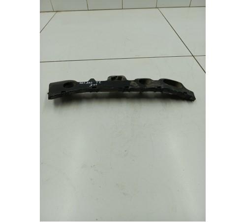 Кронштейн крепления заднего бампера левый