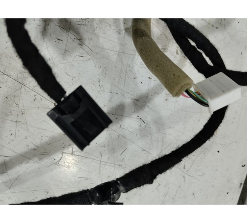 Электропроводка двери передняя правая