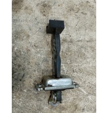 Ограничитель двери задний левый