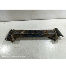 Траверса рамы над КПП коробкой передач