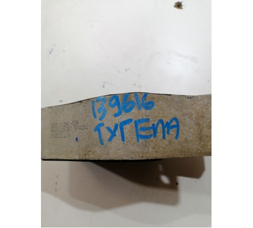 Подушка двигателя задняя, опора