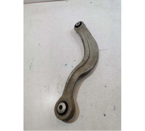 Рычаг поперечный задний правый