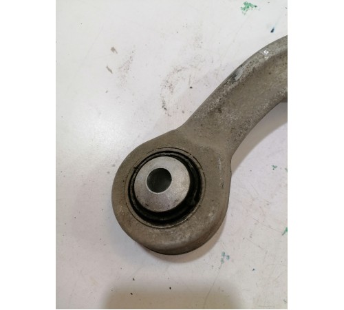 Рычаг поперечный задний правый