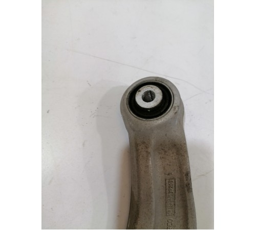 Рычаг поперечный задний правый