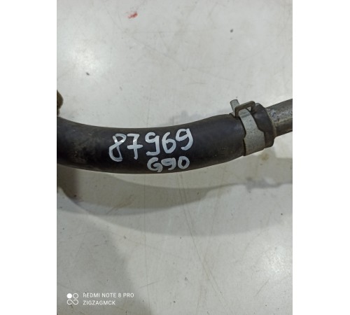 Патрубок системы охлаждения