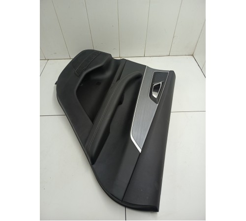 Обшивка двери задняя правая