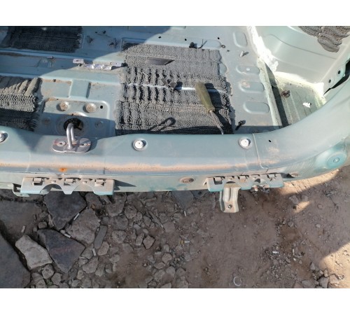 Задняя панель кузова