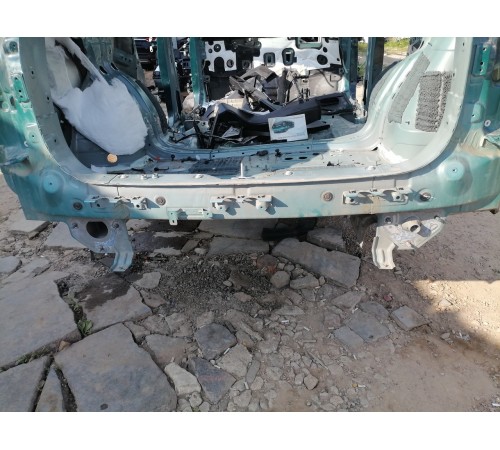 Задняя панель кузова