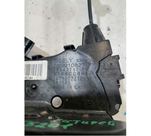 Замок двери передний правый