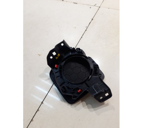 решетка динамика(задняя правая)