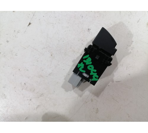 Кнопка включения слепых зон