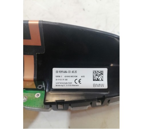 Антенна на крышу, плавник