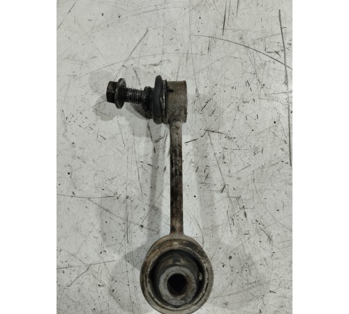 Стойка стабилизатора задняя левая