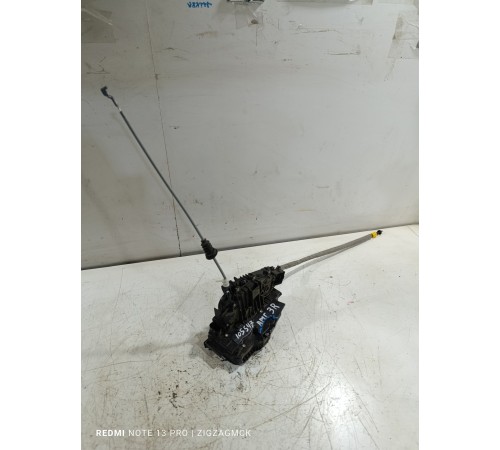 Замок двери (задний, правый)