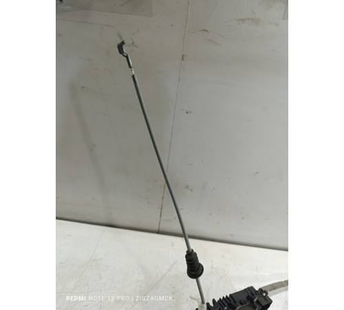 Замок двери (задний, правый)