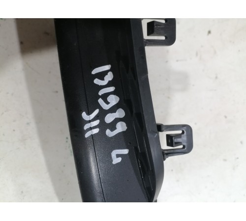 Решетка переднего бампера левая , накладка