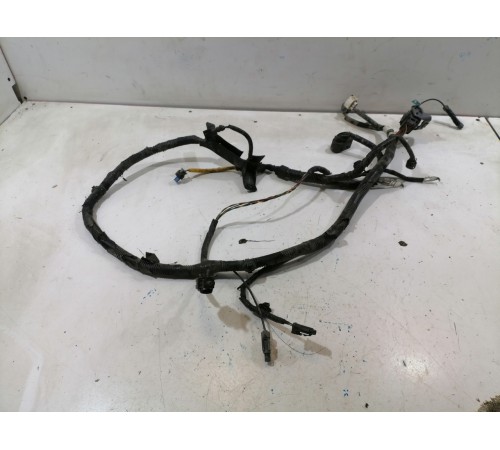 Электропроводка переднего бампера