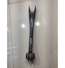 Рычаг подвески (задний, правый)