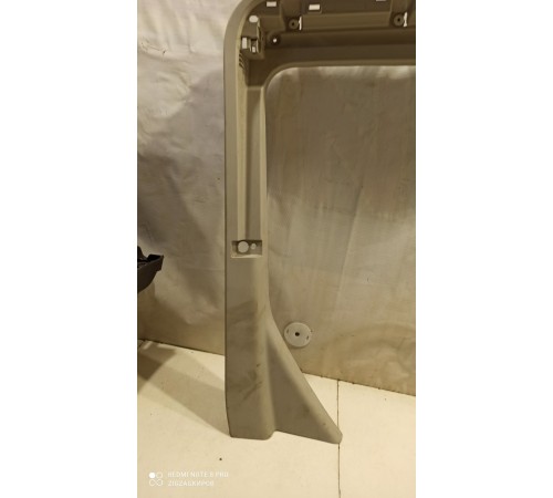 Обшивка левой двери верхняя внутренняя
