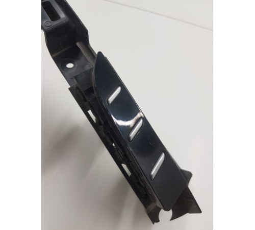 Блок сенсорных кнопок управления информационным дисплеем правый