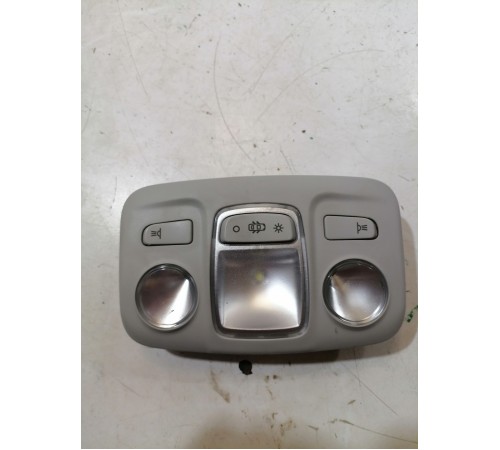 Плафон подсветки салона