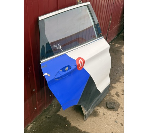 Дверь задняя правая