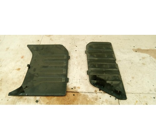 Декоративная накладка на мотор