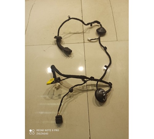 Электропроводка двери (задняя, правая)