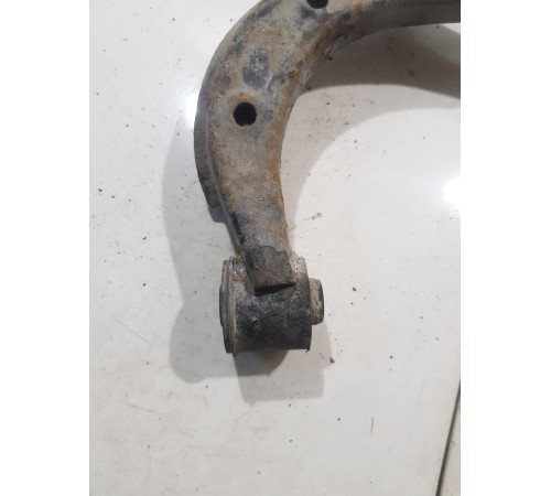 Рычаг подвески передний правый