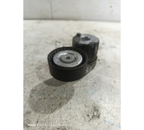 Натяжитель приводного ремня