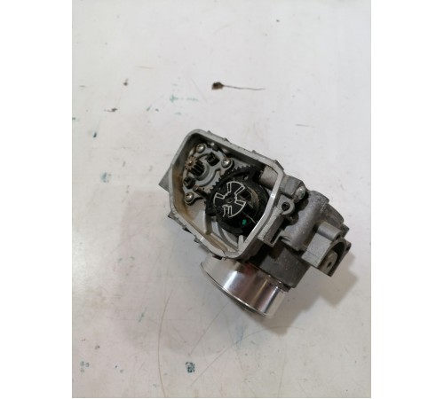 Дроссельная заслонка