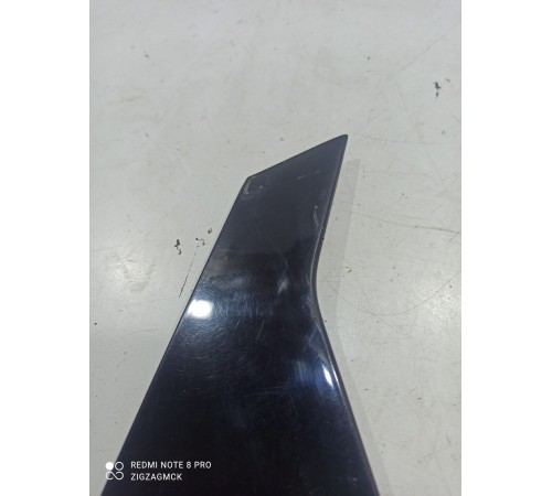 Молдинг двери(задний правый)