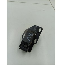 Замок двери задней левой