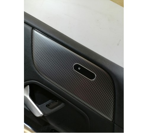 Обшивка двери передняя левая