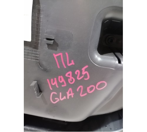 Обшивка двери передняя левая