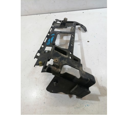 Кронштейн усилителя заднего бампера задний правый