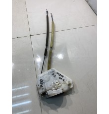 Замок двери (передний, левый)