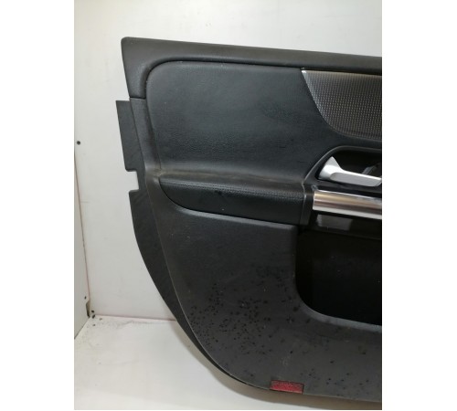 Обшивка двери передняя левая