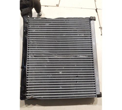 Радиатор кондиционера салонный