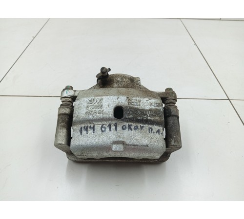 Суппорт передний правый