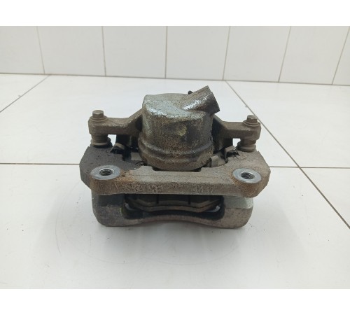 Суппорт передний правый