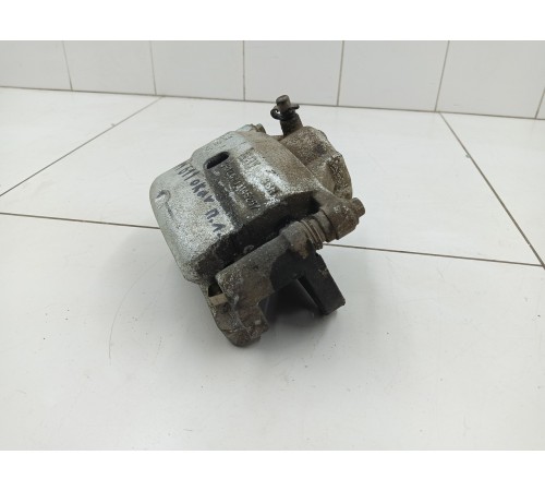 Суппорт передний правый