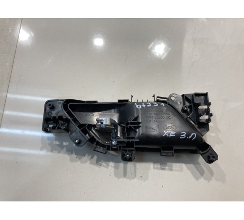 Ручка двери (задняя, правая, внутренняя)