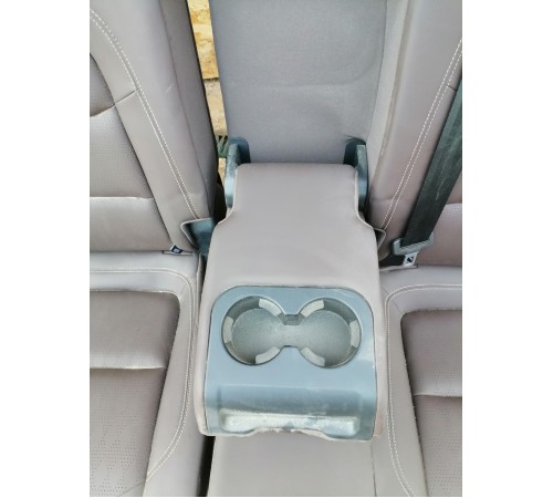 Задний ряд сидений